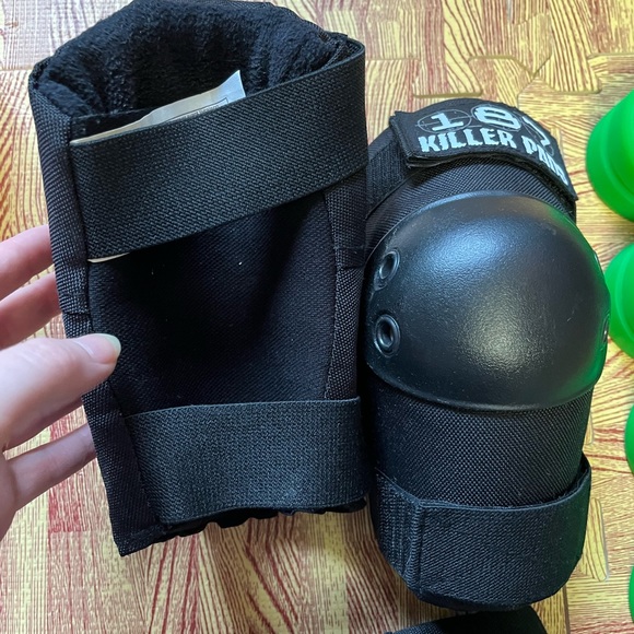 Roller Derby Starter Bundle Riedell R3 Caymen size 6- Med Pads - GUC/NWOT - Picture 8 of 16